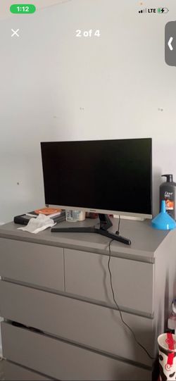 Samsung monitor only used once porch pick up