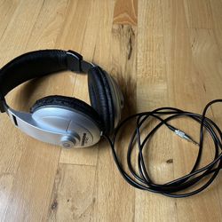 Samson HP30 headphone
