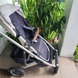 Uppababy  V2  Stroller 