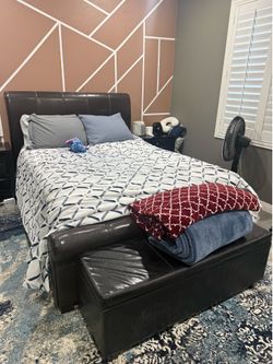 Queen Bedroom set $250 or best offer