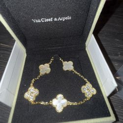 Van Cleef & Arpels Gold Bracelet 
