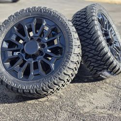 GMC Sierra Denali 2500HD 22” Wheels Tires Rims Chevy Silverado 2500 HD