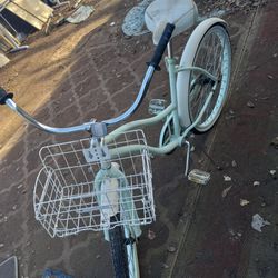 Bike  HUFFY  PEACH CRUISER 26INCH SINGLE WORK PERFECT EVRYTHING IS GOOD 