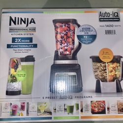 Ninja Blender Professional Plus Auto IQ 1400 Watt for Sale in