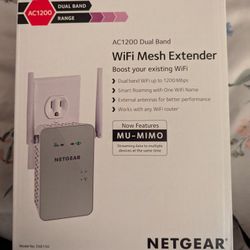 NETGEAR Brand New WiFi Extender