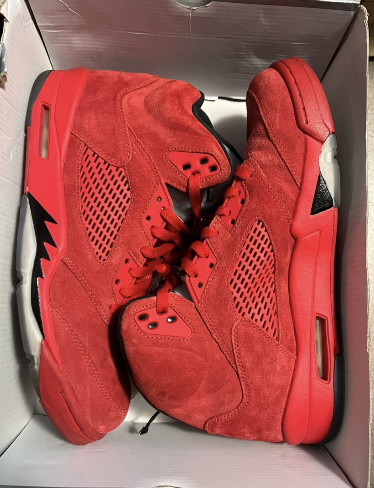 Jordan 5 Retro Suede