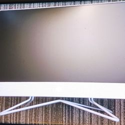 Like New 22 Inch All In One PC Windows 11