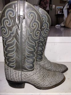 Vintage Tony Lama-Gold label- boots