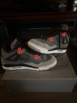 Jordan 4 Retro