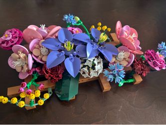 Lego Botanicals Flower Wall