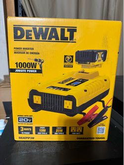 DEWALT 3-Way 1000-Watt Power Inverter Compatible with 20-Volt XR 5 AH Lithium-lon Battery (Not Included)