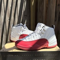 Jordan 12 retro “Cherry” 8.5M