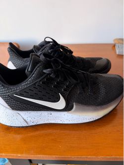 Kyrie Irving shoes size 11