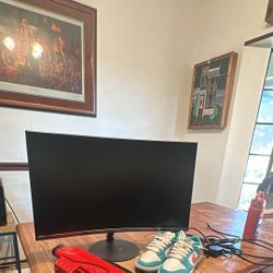 Samsung S39C 32" Curved 75Hz LCD Monitor,