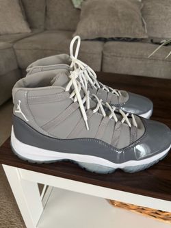 Air Jordan 11 Retro Cool Grey Sneakers