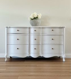Beautiful Refinished Huntley 9 drawer French Provincial Dresser