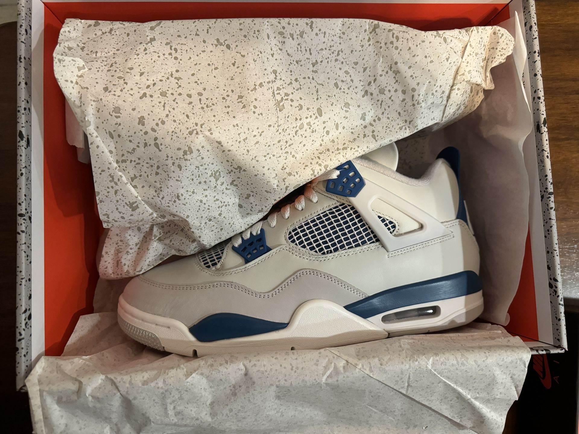 Jordan 4 Retro Military Blue