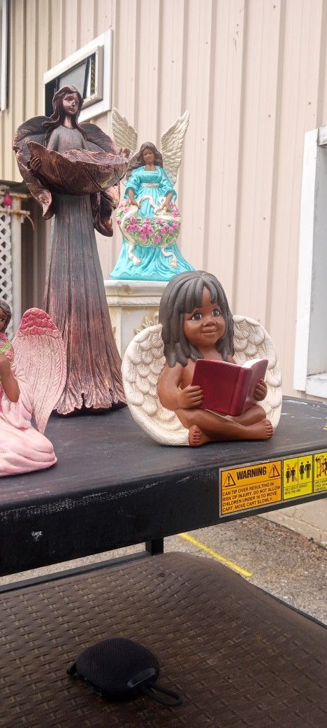 New Assortment Of Angles High Quality Looks Real High Quality 5 To 20 Dollar's