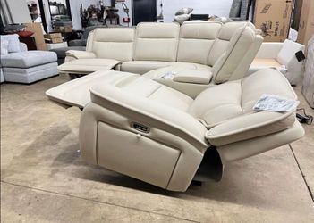 Costumize Power Electric Reclining Sectional Couch Set Fast Delivery Only $39 Down Payment 👉 PLEASE ASK FOR JON GREEN WHEN YOU ARRIVE!