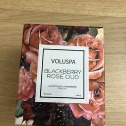 Voluspa BlackBerry Rose Oud Candle 6.5 oz 184g