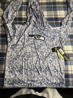 Seattle blue camo  Size M 