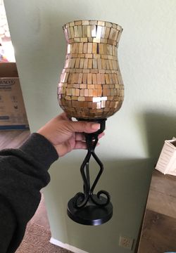 Candle holder