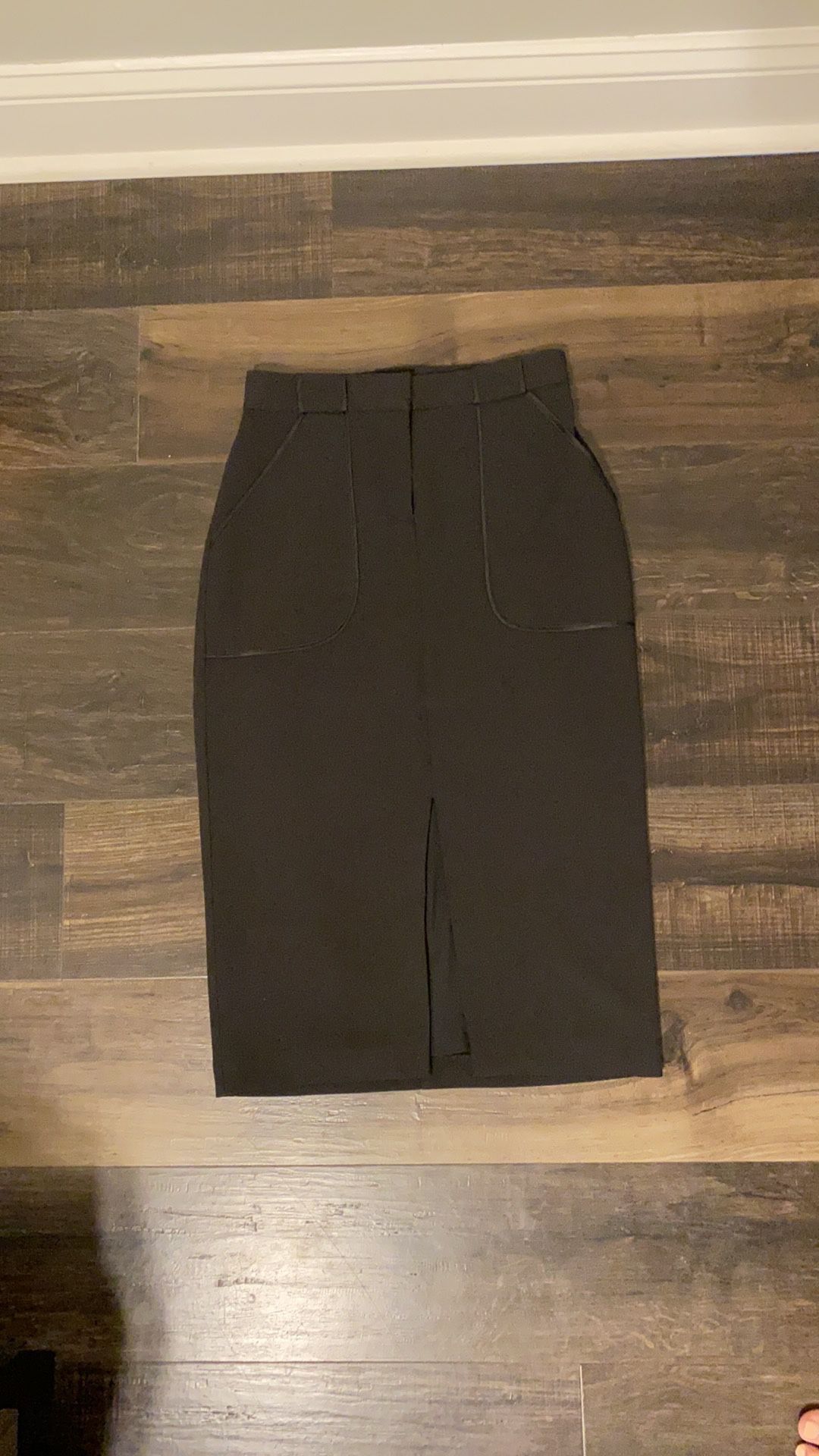 New York & Company Front Split/Front Pocket Lined & Stretch Skirt