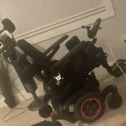 Electric Wheelchair