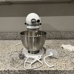 kitchen aid mixer