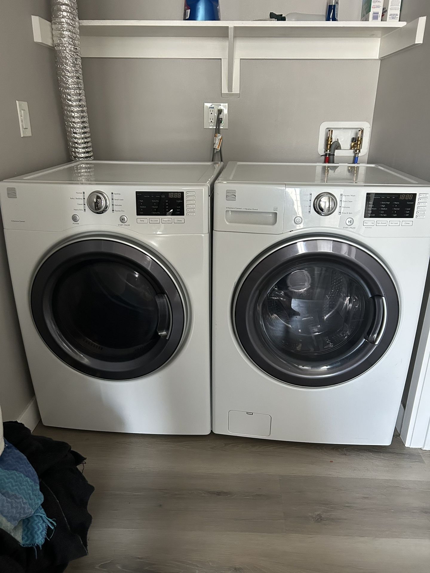 Kenmore Washer & Dryer