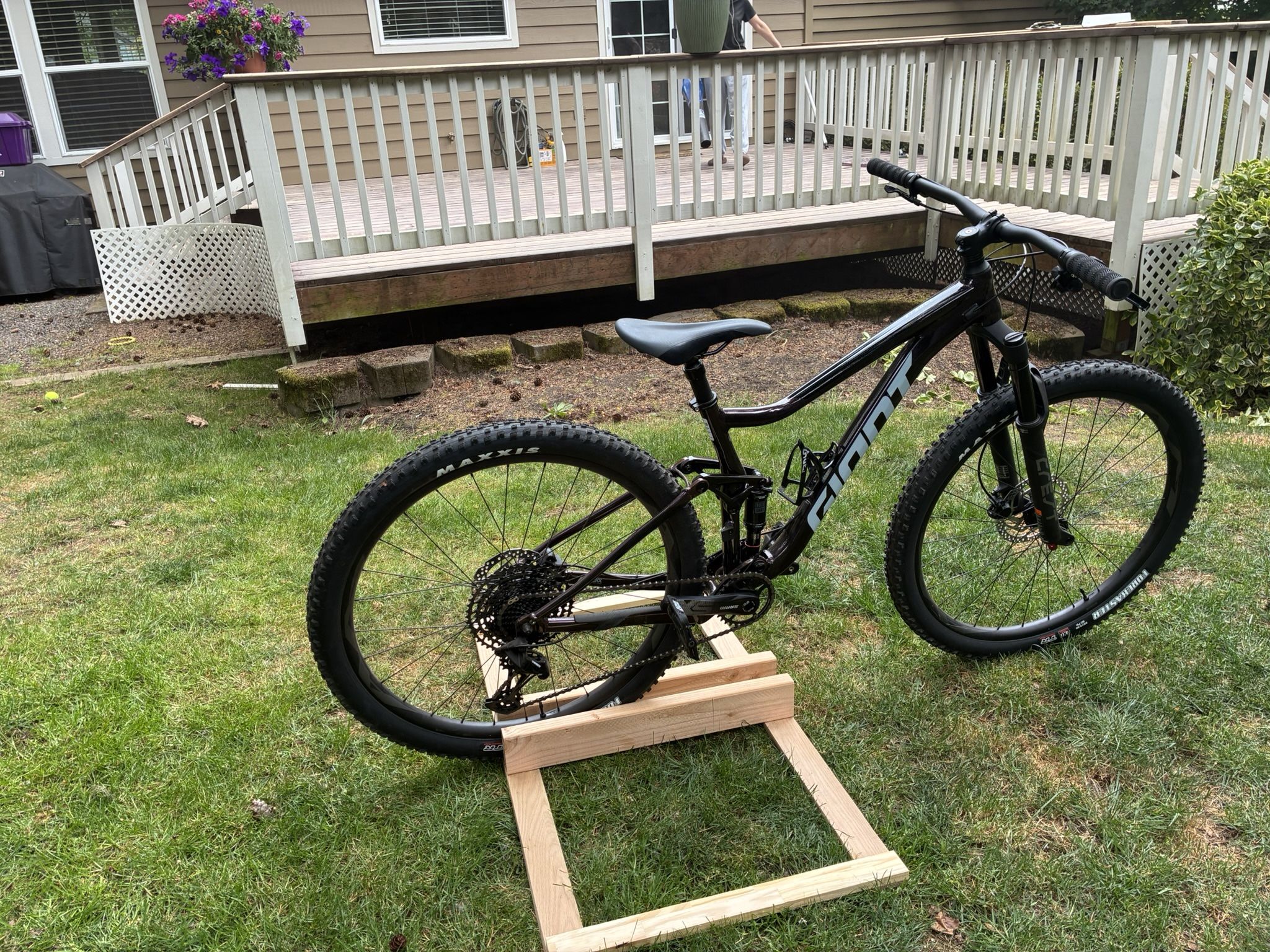 Giant Stance Mtb- Trades Only!