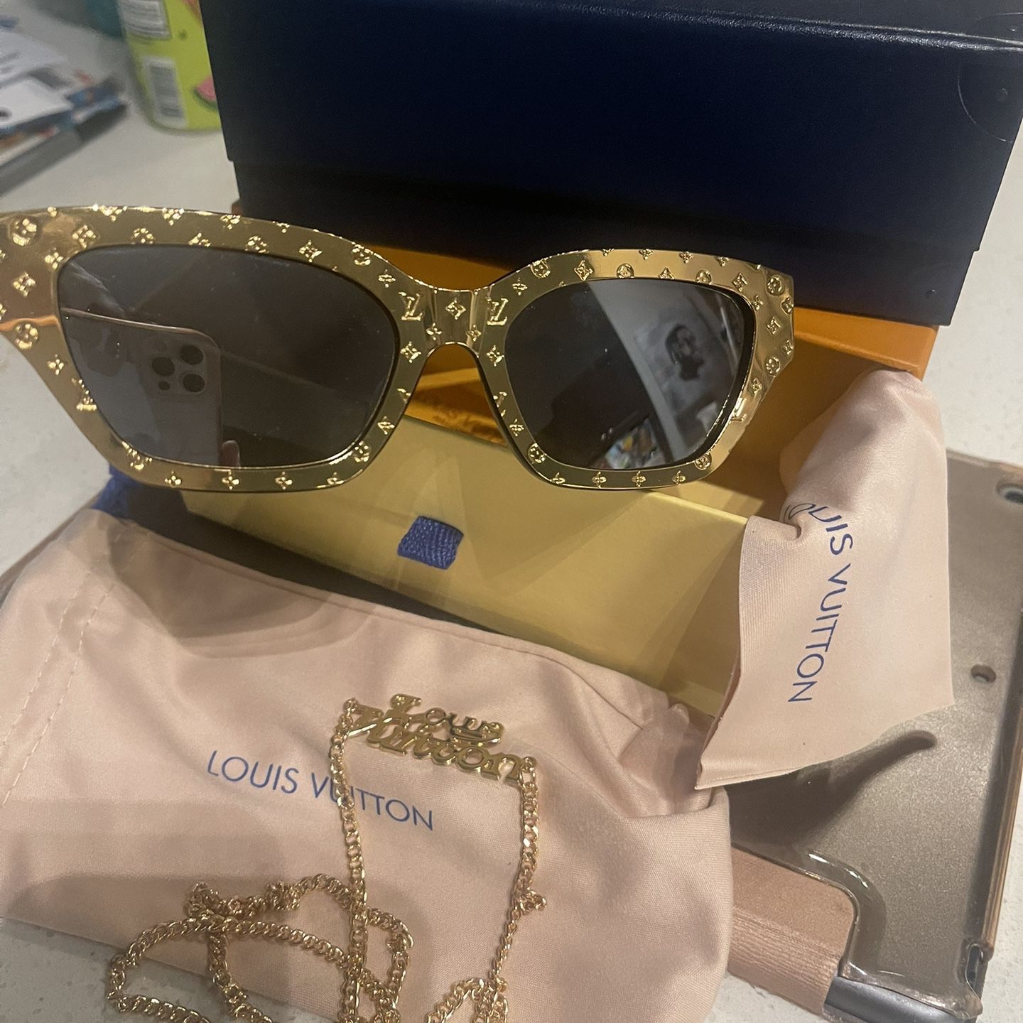 Louis Vuitton Black Shades for Sale in Houston, TX - OfferUp