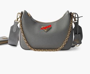P NEW BAG