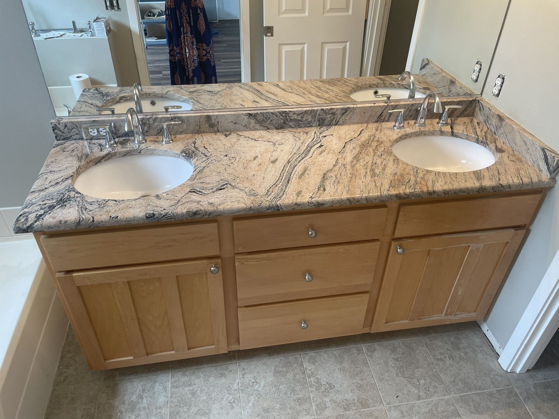Double Sink Bathroom Vanity