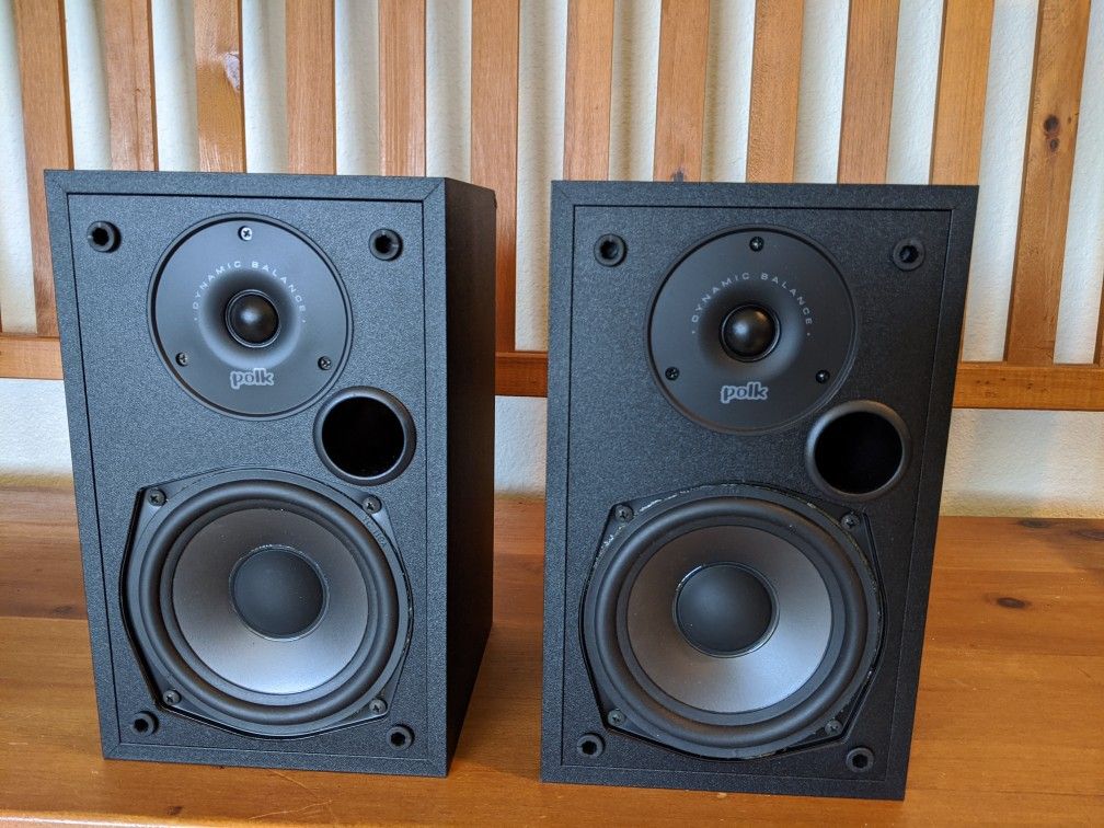 Polk Audio R10 Speakers In Original Box for Sale in Escondido, CA OfferUp