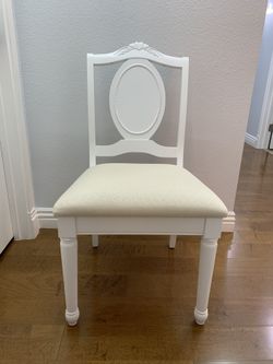 New White Desk Chair