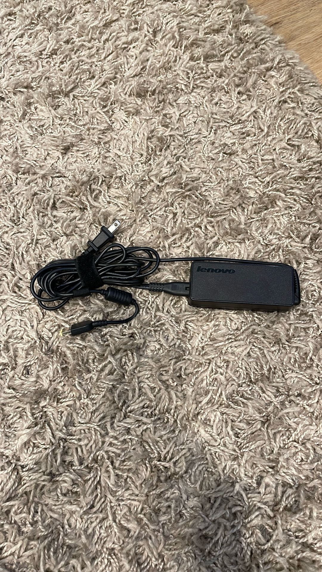 Lenovo 65 W Adapter With Slim Tip