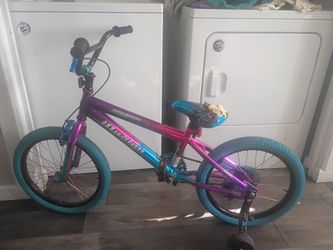 Girls bike