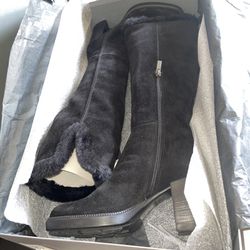 AGUATALIA IBIS SUEDE/Faux Fur Knee High Black Boots Size 7.5.