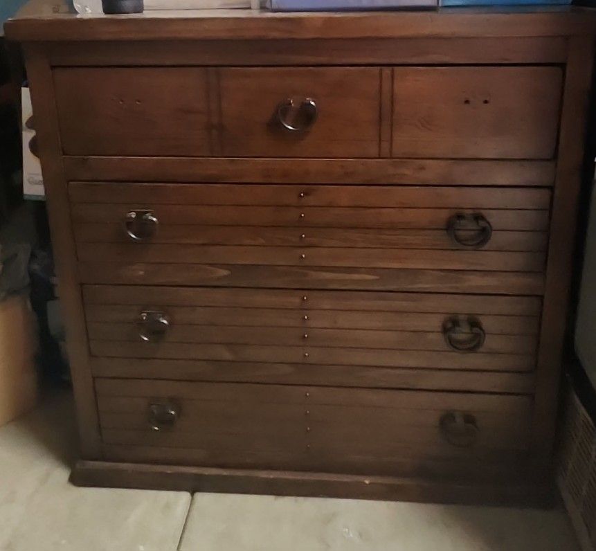 Solid Oak Wood Dresser