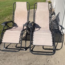 Folding Chairs 