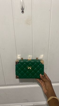 Green hand purse