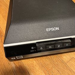 Epson Perfection V600 Color Photo, Image, Film, Negative & Document Scanner