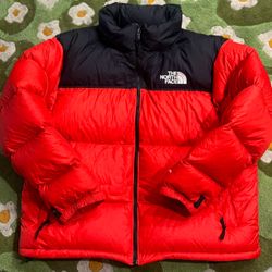 The North Face 1996 Retro Nuptse 700 