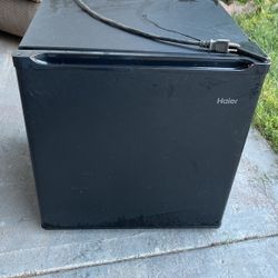 Haier Mini Refrigerator 