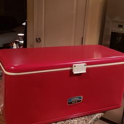 Vintage Cooler