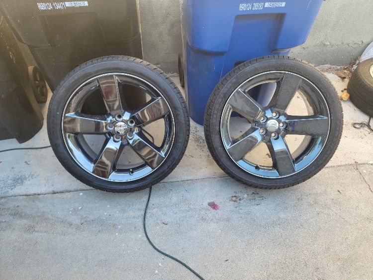 Dodge 245/45/20 CHROME Wheels And Tires