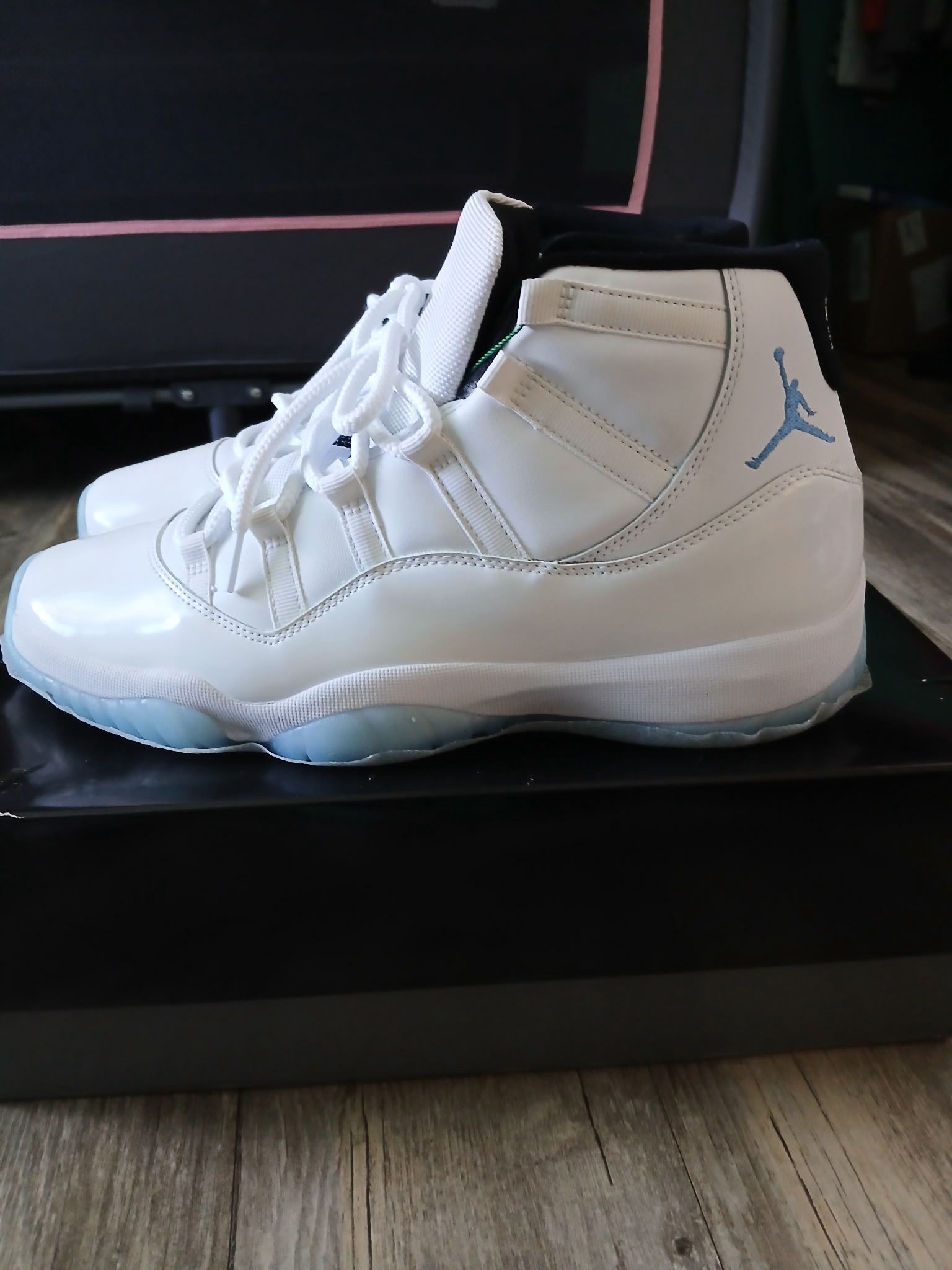 Jordan 11s Blue Legend