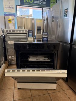 Samsung Bespoke 30” 5 Electric Range in White Glass with Air Fry
