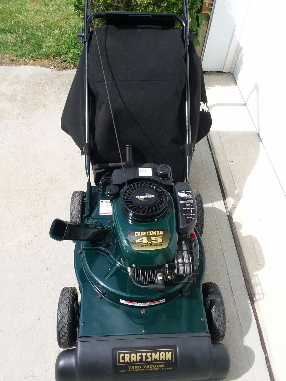 Craftsman 4.5 HP Yard Vacuum, Chipper, and Shredder TECUMSEH for Sale